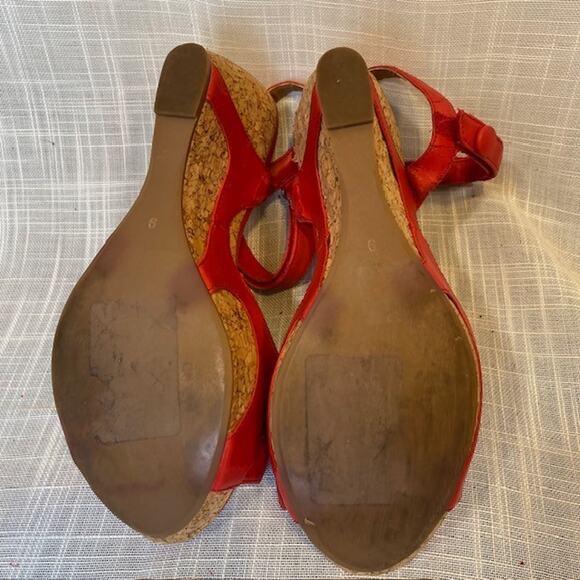 Miz Mooz Red Leather Platform Cork Wedge Ankle Strap Sandals Womens Size 6 - Picture 7 of 8